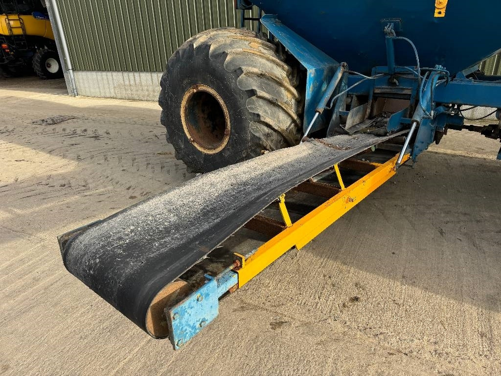 Tracteur agricole Ford 8210 Self Propelled Gravel Cart: photos 22