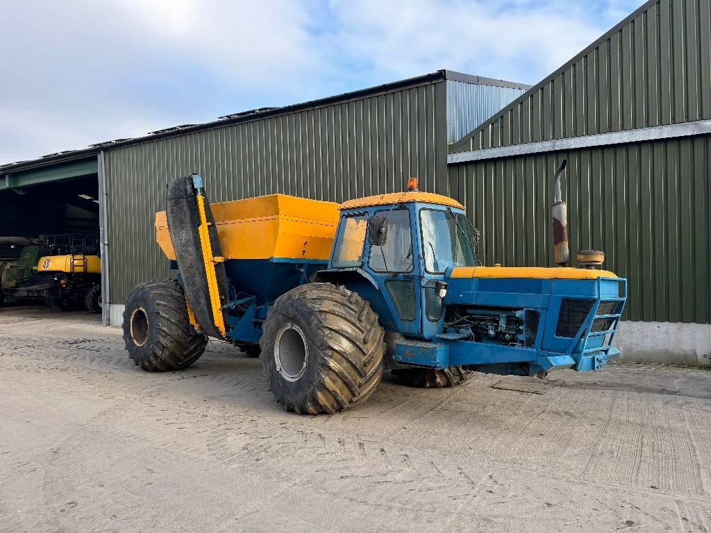 Tracteur agricole Ford 8210 Self Propelled Gravel Cart: photos 18