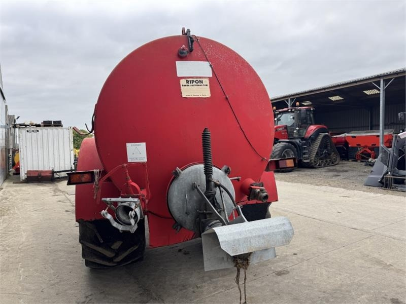 Hi-Spec 2500 Slurry Tanker - Tonne à lisier: photos 4 Hi-Spec 2500 Slurry Tanker - Tonne à lisier: photos 4