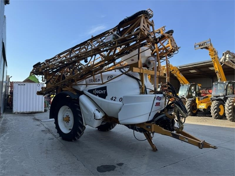 Knight Trailblazer 4200l 36m Trailed Sprayer - Pulvé porté: photos 5 Knight Trailblazer 4200l 36m Trailed Sprayer - Pulvé porté: photos 5