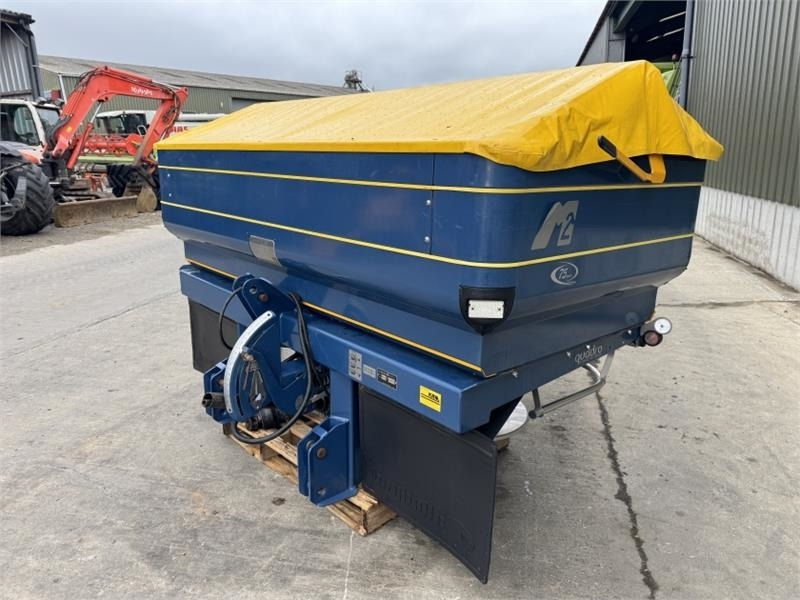 Krm KRM Bogbale Fert Spreader - Distributeur d'engrais: photos 3 Krm KRM Bogbale Fert Spreader - Distributeur d'engrais: photos 3