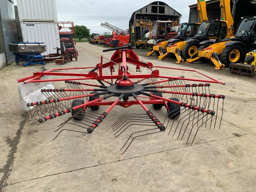 Lely Hibiscus 485 S Single Rotor Rake - Faneuse: photos 5 Lely Hibiscus 485 S Single Rotor Rake - Faneuse: photos 5
