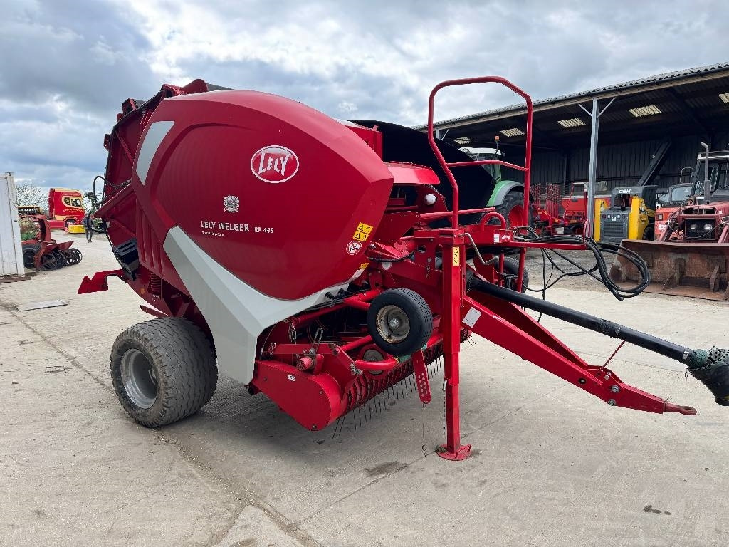 Lely Welger RP445 - Presse à balles rondes: photos 5 Lely Welger RP445 - Presse à balles rondes: photos 5