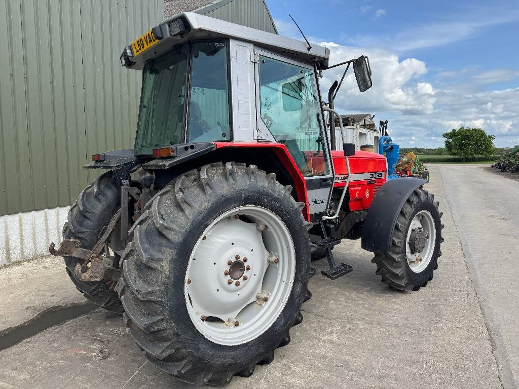 Massey Ferguson 3085 Dynashift - Tracteur agricole: photos 4 Massey Ferguson 3085 Dynashift - Tracteur agricole: photos 4