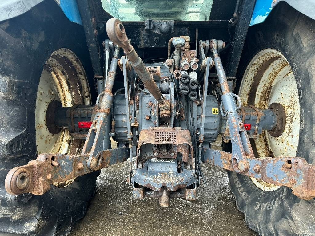 Tracteur agricole New Holland TS 100: photos 6