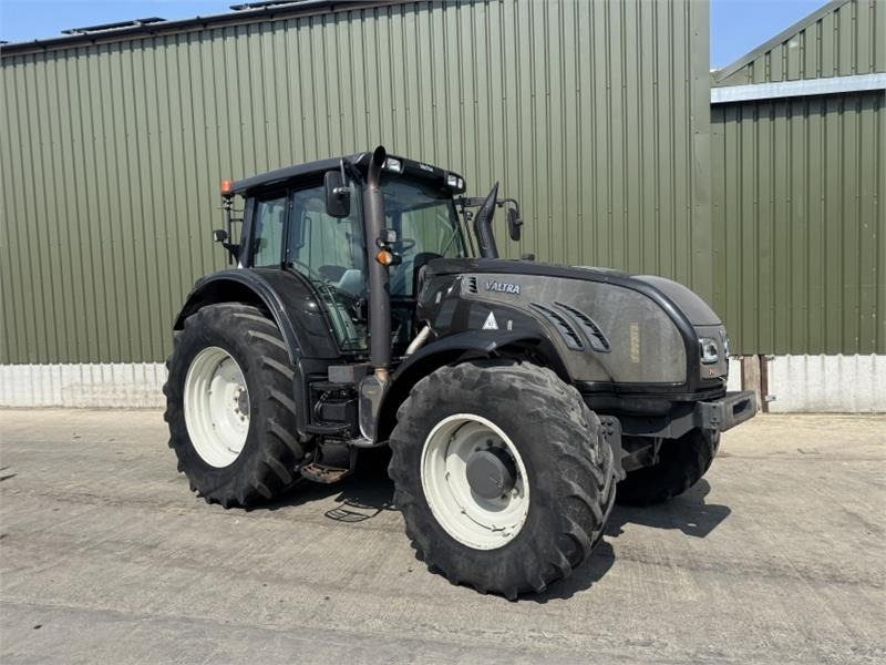 Valtra Valtra T163 Direct 50K - Tracteur agricole: photos 1 Valtra Valtra T163 Direct 50K - Tracteur agricole: photos 1