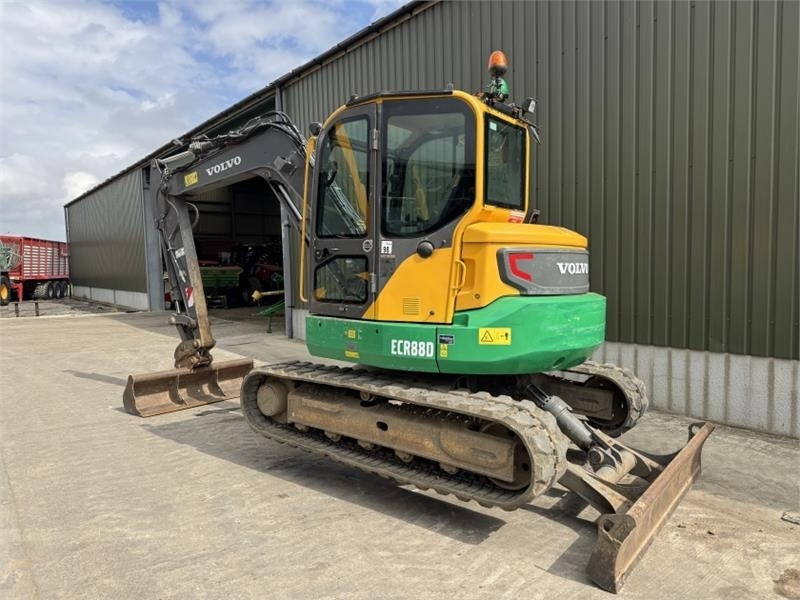 Volvo ECR88D Tracked Digger - Tombereau articulé: photos 4 Volvo ECR88D Tracked Digger - Tombereau articulé: photos 4