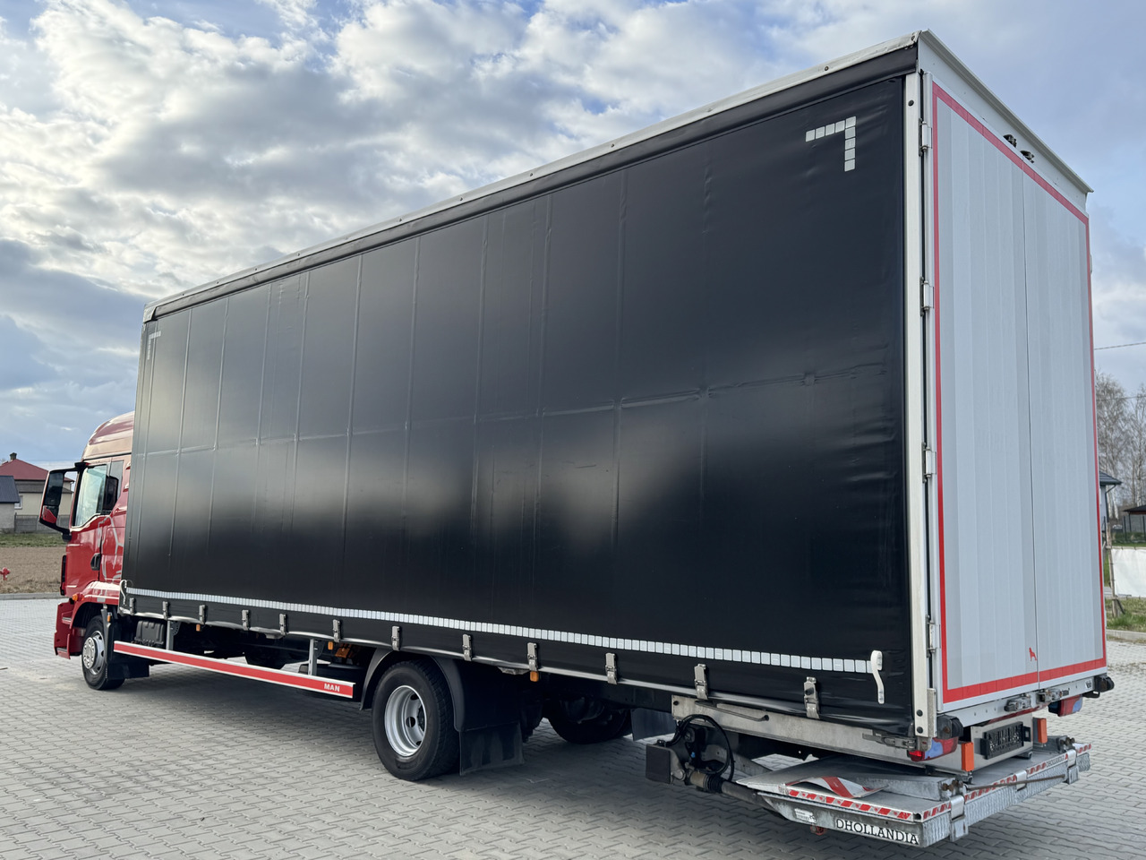 MAN TGL 12.250 / FIRANKA / WINDA / 20 EUROPALET / 8.20 M DŁ / SYPIALKA / 2021 - Camion à rideaux coulissants: photos 3 MAN TGL 12.250 / FIRANKA / WINDA / 20 EUROPALET / 8.20 M DŁ / SYPIALKA / 2021 - Camion à rideaux coulissants: photos 3