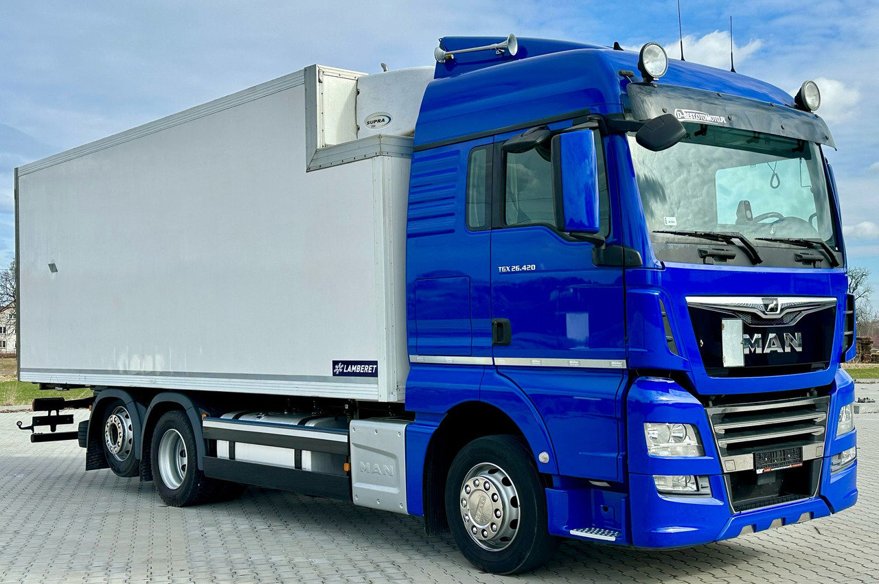MAN TGX 26.420 / CHŁODNIA / LAMBERET / 18 EUROPALET / 6x2 / 2017 ROK / SYPIALKA - Camion frigorifique: photos 1 MAN TGX 26.420 / CHŁODNIA / LAMBERET / 18 EUROPALET / 6x2 / 2017 ROK / SYPIALKA - Camion frigorifique: photos 1
