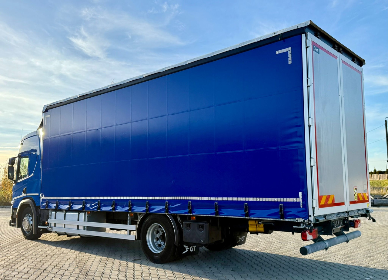 SCANIA P280 / FIRANKA / 20 EUROPALET / 220 TYŚ KM / 2022 ROK / SYPIALKA - Camion à rideaux coulissants: photos 4 SCANIA P280 / FIRANKA / 20 EUROPALET / 220 TYŚ KM / 2022 ROK / SYPIALKA - Camion à rideaux coulissants: photos 4