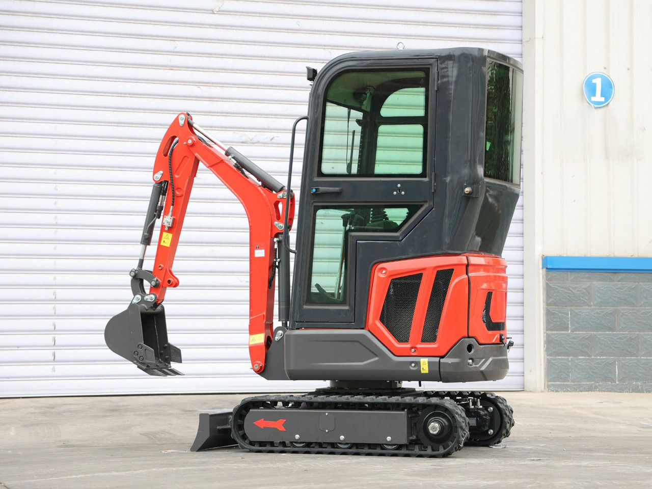 KUBOTA Diesel Mini excavator 1.6 Ton - Müller Machinery MB 16 - KSH - Mini pelle: photos 3 KUBOTA Diesel Mini excavator 1.6 Ton - Müller Machinery MB 16 - KSH - Mini pelle: photos 3