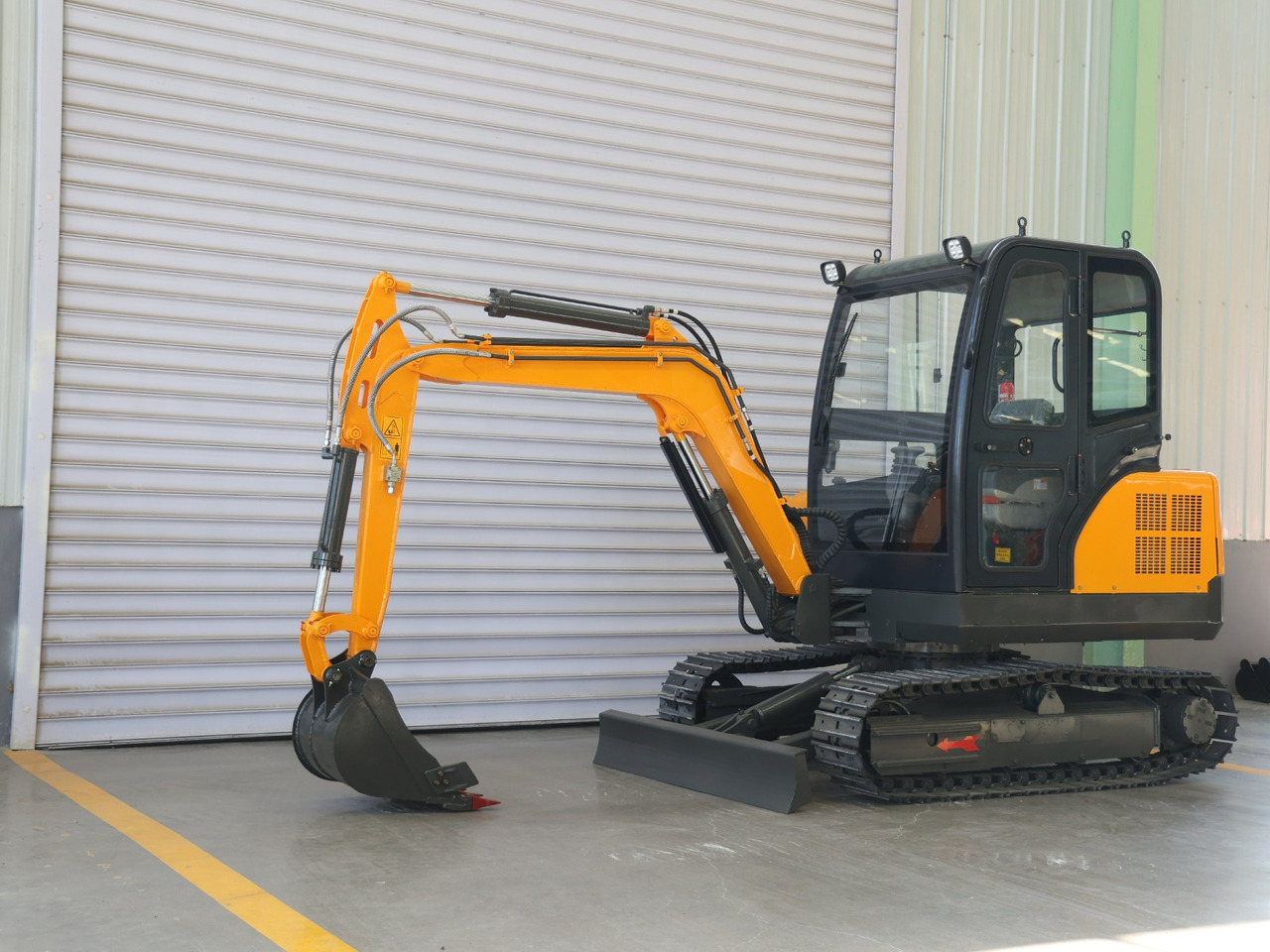Müller Machinery Diesel Mini excavator 4 ton - Müller Machinery MB 40 - KSH Xinchai 4D32 Motor - Mini pelle: photos 5 Müller Machinery Diesel Mini excavator 4 ton - Müller Machinery MB 40 - KSH Xinchai 4D32 Motor - Mini pelle: photos 5
