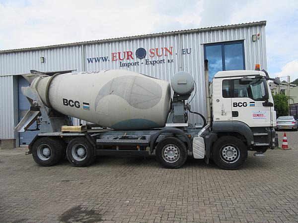 2009 MAN MIXER TRUCK 10M3 8x4 - Camion malaxeur: photos 5 2009 MAN MIXER TRUCK 10M3 8x4 - Camion malaxeur: photos 5