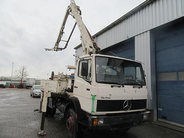 SCHWING City pump M16/13 Z - Camion pompe: photos 2 SCHWING City pump M16/13 Z - Camion pompe: photos 2