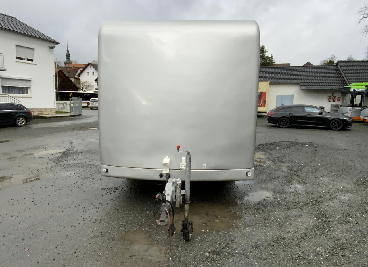 Kässbohrer Universal 261 - Remorque fourgon: photos 5 Kässbohrer Universal 261 - Remorque fourgon: photos 5