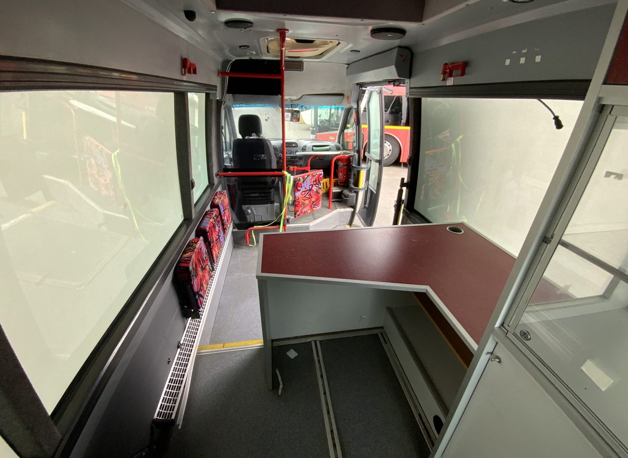 Mercedes-Benz 414 Sprinter en crédit-bail Mercedes-Benz 414 Sprinter: photos 13 Mercedes-Benz 414 Sprinter en crédit-bail Mercedes-Benz 414 Sprinter: photos 13