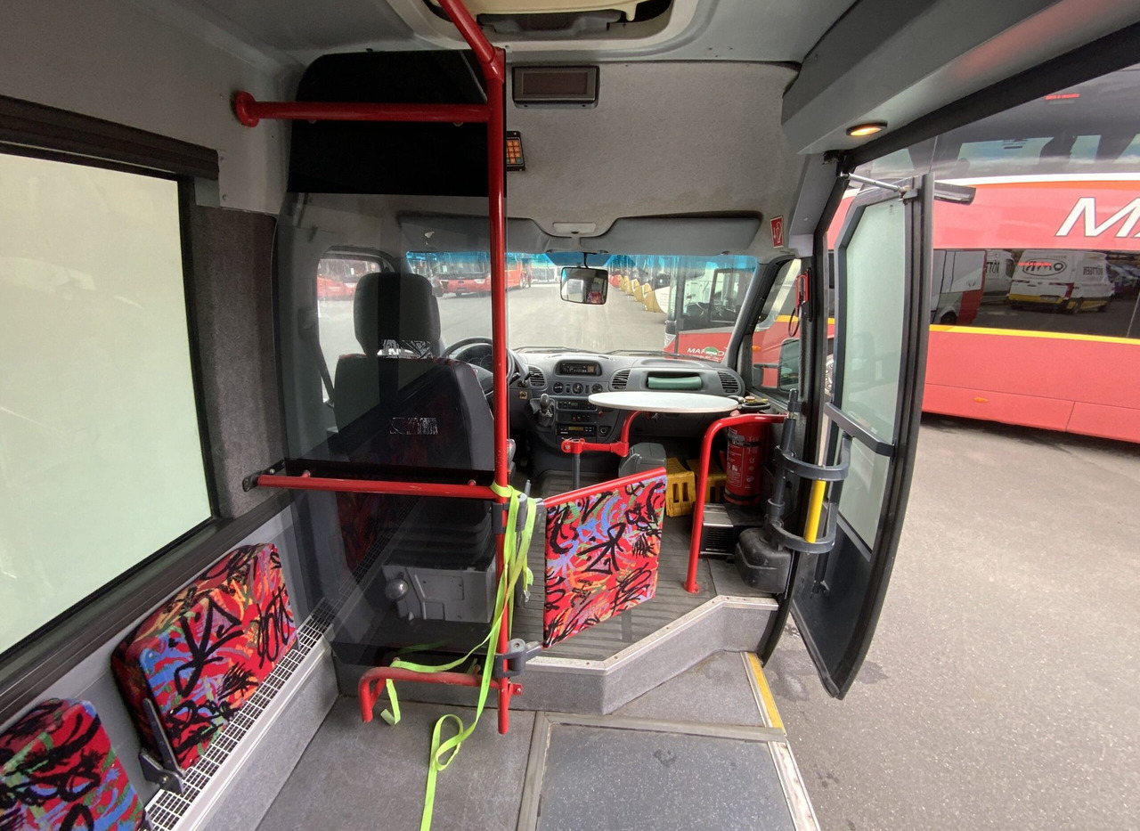 Mercedes-Benz 414 Sprinter en crédit-bail Mercedes-Benz 414 Sprinter: photos 14 Mercedes-Benz 414 Sprinter en crédit-bail Mercedes-Benz 414 Sprinter: photos 14