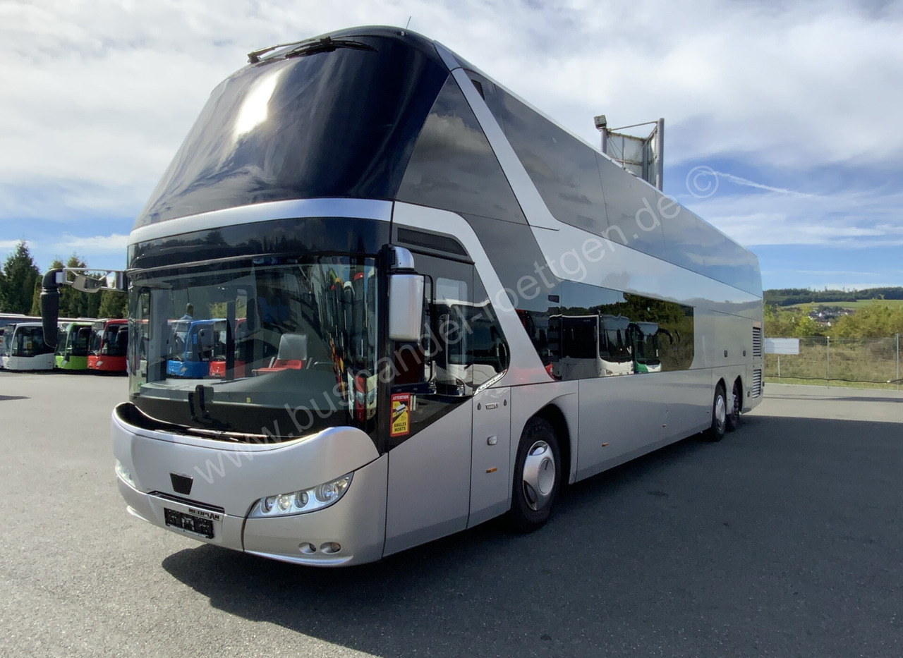Neoplan Cityliner - Bus à impériale: photos 2 Neoplan Cityliner - Bus à impériale: photos 2