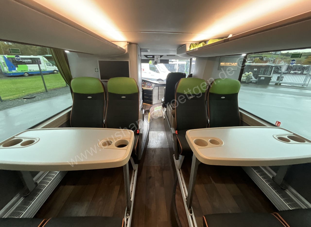 Neoplan Skyliner L en crédit-bail Neoplan Skyliner L: photos 14