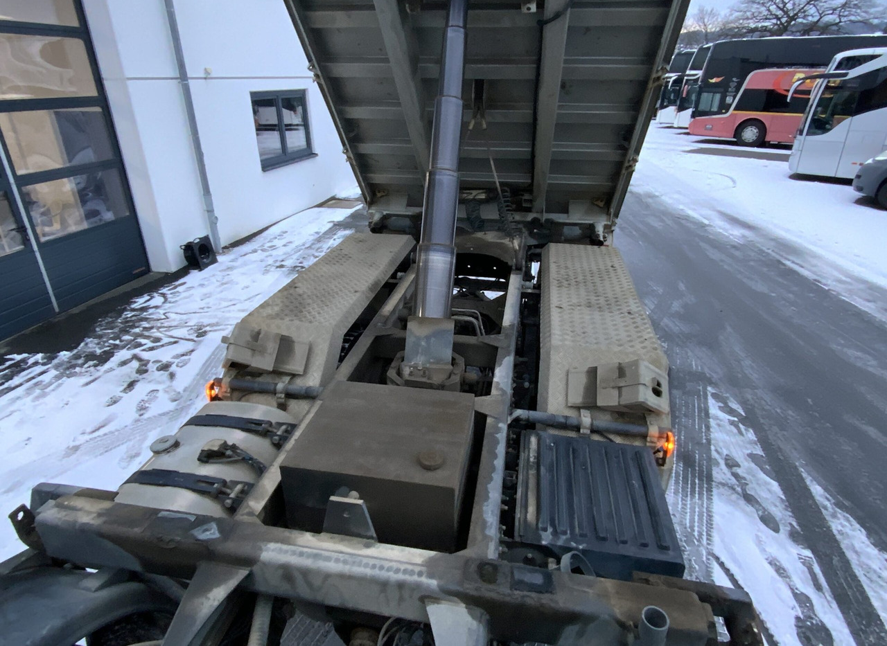 Camion benne Renault Premium 460.32 8x4 Dxi: photos 7 Camion benne Renault Premium 460.32 8x4 Dxi: photos 7