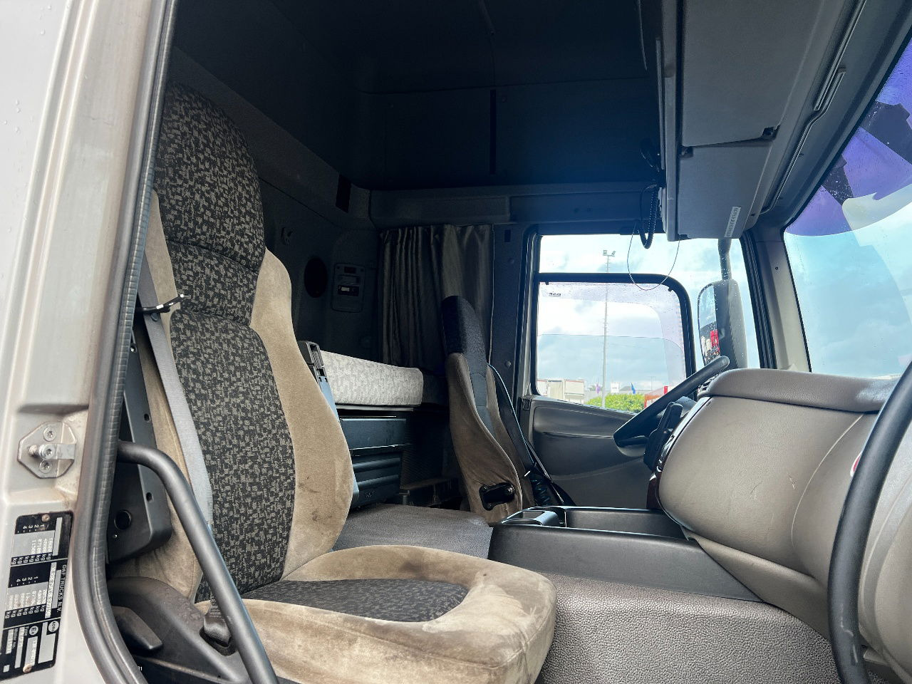 Camion à rideaux coulissants DAF CF 75.250 SC, Euro 5: photos 16