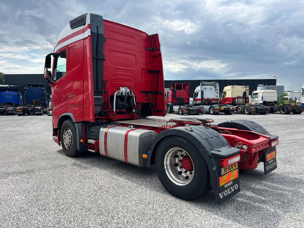 Volvo FH 460 Globetrotter, ADR - Tracteur routier: photos 4 Volvo FH 460 Globetrotter, ADR - Tracteur routier: photos 4