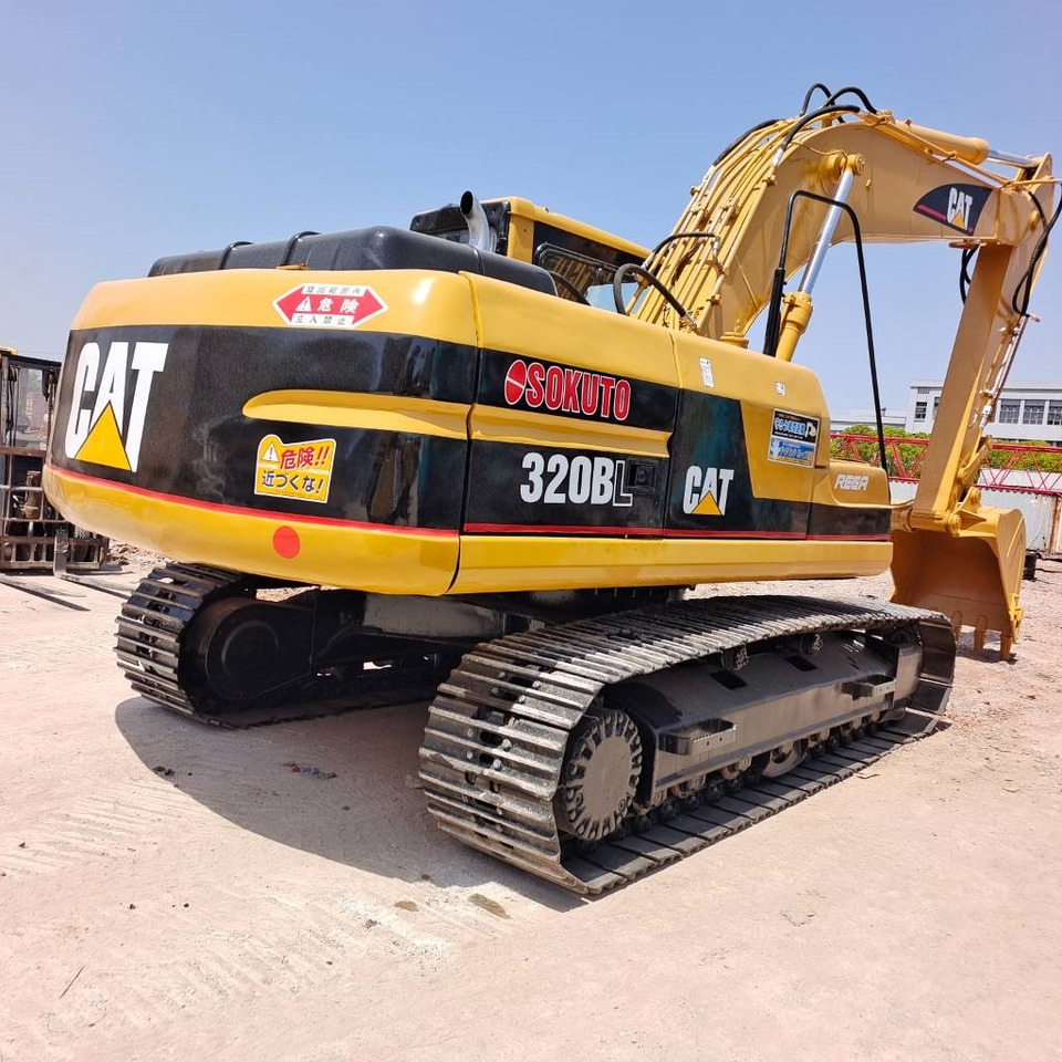 CAT 320 B L - Pelle sur chenille: photos 3 CAT 320 B L - Pelle sur chenille: photos 3