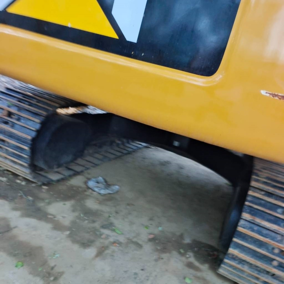 CAT 320 D - Pelle sur chenille: photos 5 CAT 320 D - Pelle sur chenille: photos 5