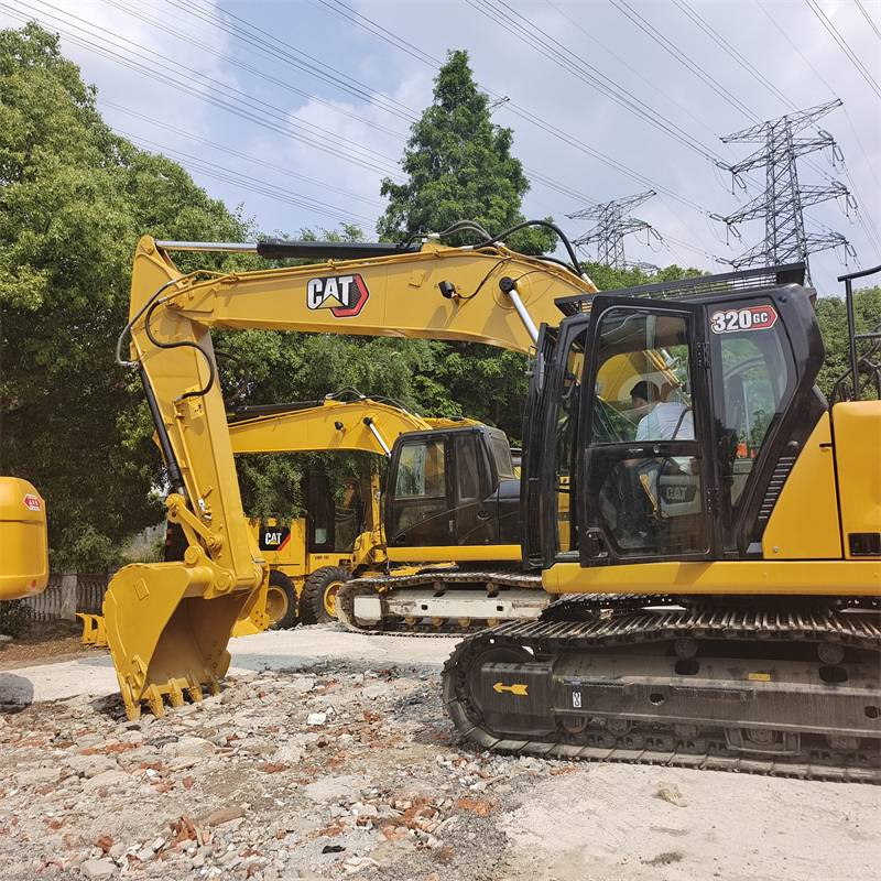 Pelle sur chenille CAT 320GC: photos 27