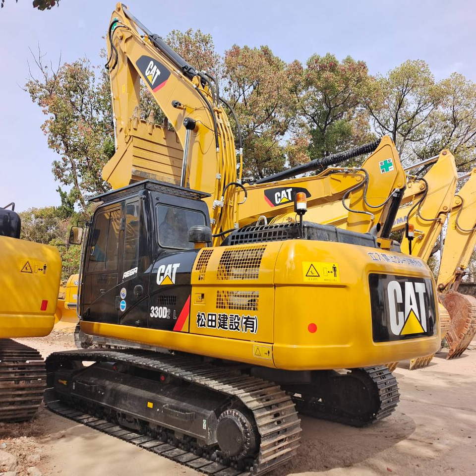 Pelle sur chenille CAT 330D2L: photos 1