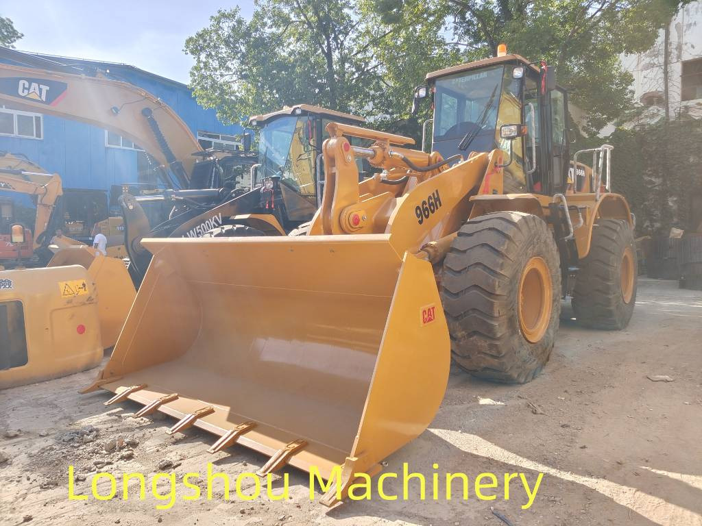 CAT 966 H - Chargeuse sur pneus: photos 3 CAT 966 H - Chargeuse sur pneus: photos 3