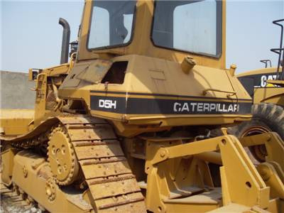 CAT D 5 H - Bulldozer: photos 1 CAT D 5 H - Bulldozer: photos 1