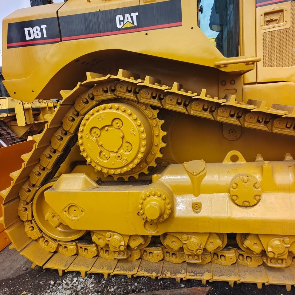 CAT D 8 T - Bulldozer: photos 3 CAT D 8 T - Bulldozer: photos 3