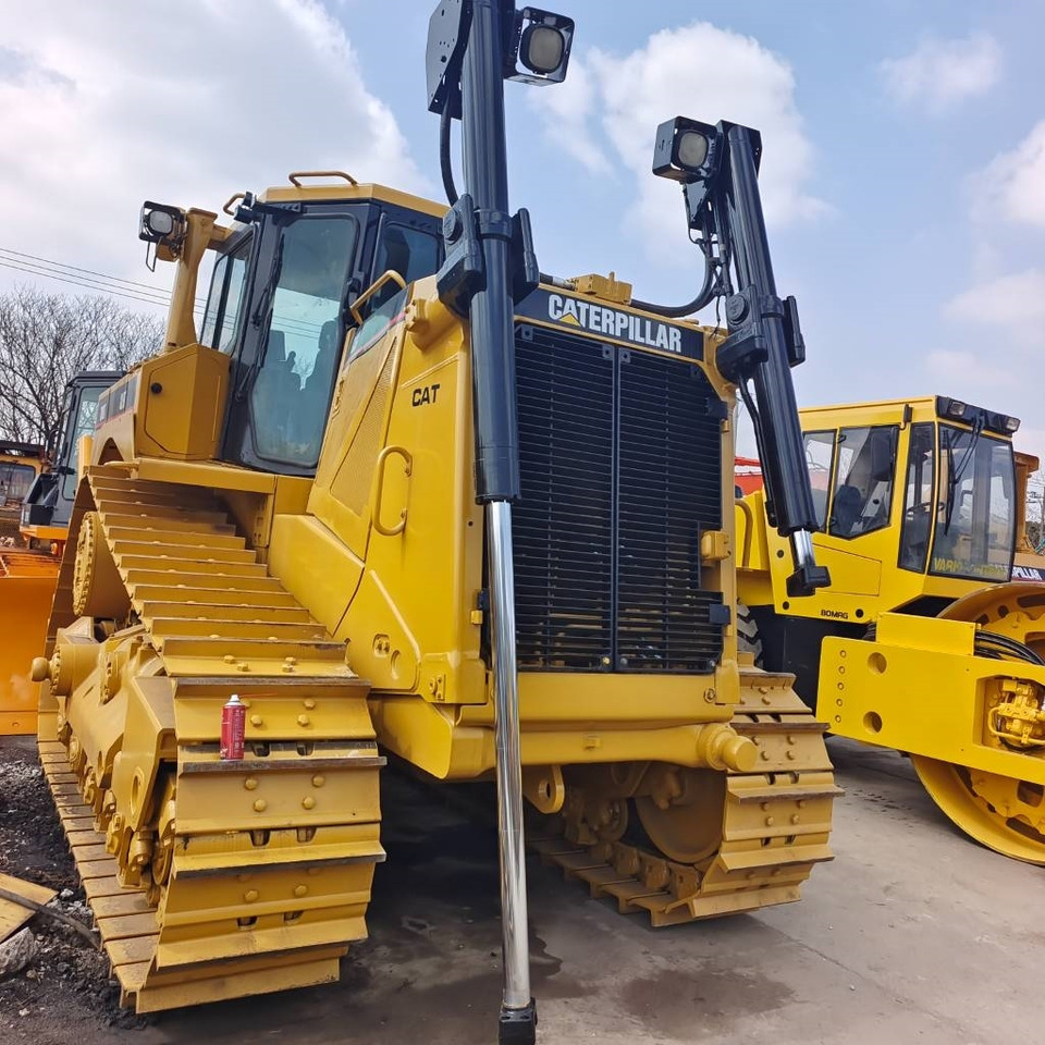 CAT D 8 T - Bulldozer: photos 4 CAT D 8 T - Bulldozer: photos 4