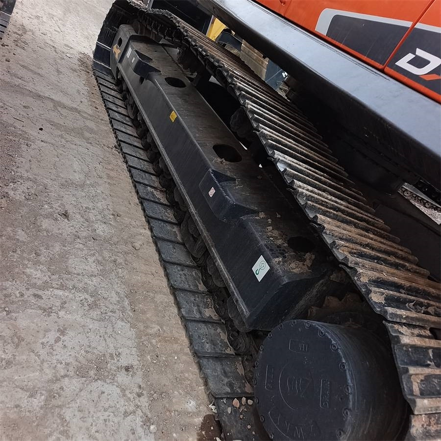 Doosan DX 300 LC - Pelle sur chenille: photos 5 Doosan DX 300 LC - Pelle sur chenille: photos 5