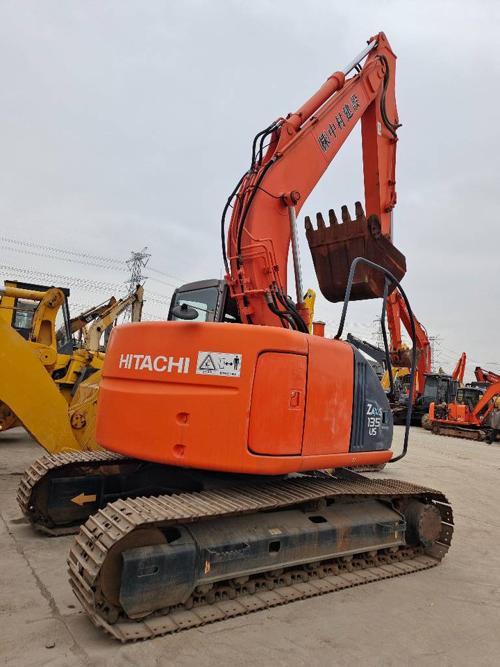 Hitachi ZX 135 US - Pelle sur chenille: photos 2 Hitachi ZX 135 US - Pelle sur chenille: photos 2