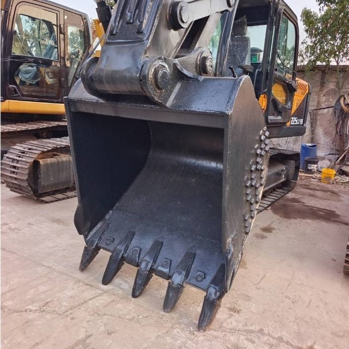 Hyundai 330LC-9T - Pelle sur chenille: photos 5 Hyundai 330LC-9T - Pelle sur chenille: photos 5