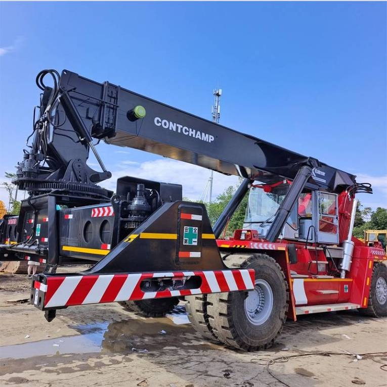 Kalmar DRF 450 - Reach stacker: photos 1 Kalmar DRF 450 - Reach stacker: photos 1