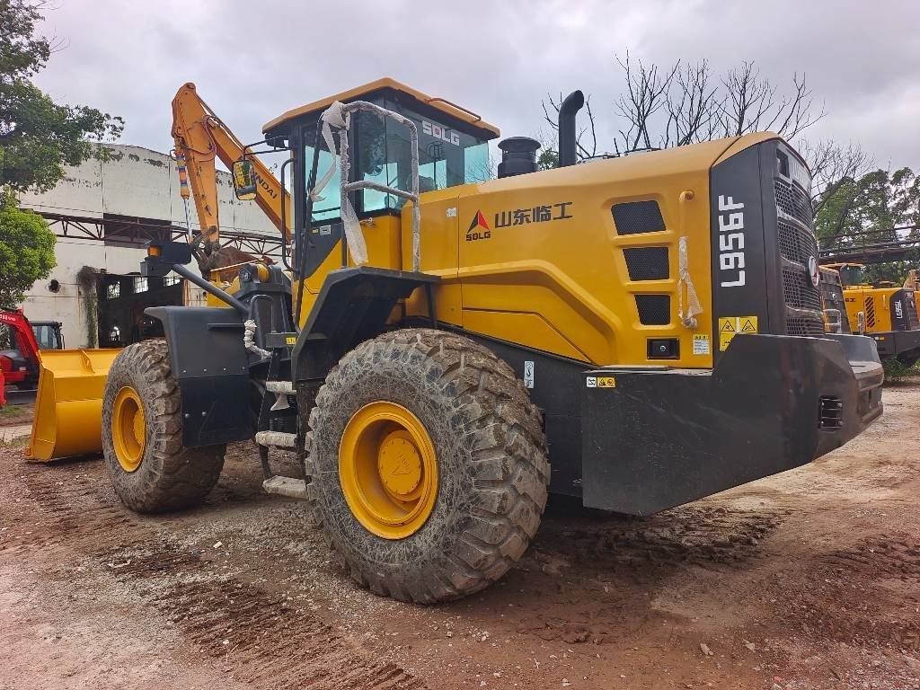 SDLG 956F - Pelle sur chenille: photos 3 SDLG 956F - Pelle sur chenille: photos 3