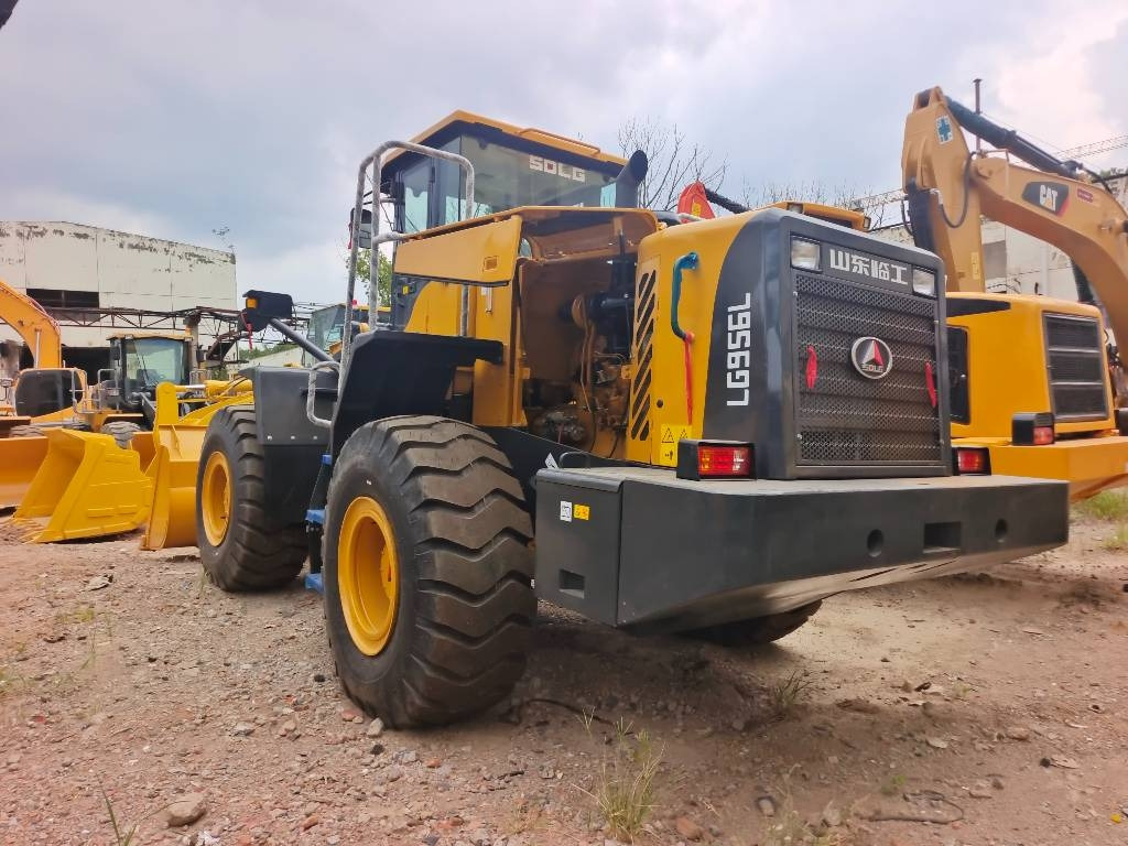 SDLG LG 956 L - Chargeuse sur pneus: photos 1 SDLG LG 956 L - Chargeuse sur pneus: photos 1