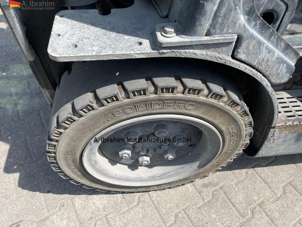 Chariot élévateur diesel Doosan D30S-7 3000 kg Tragkraft Guter Zustand: photos 7