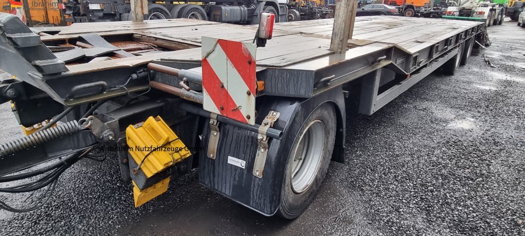 Goldhofer TU-L 3-24/80 Tieflader 10.00 m Ladefläche - Remorque porte-engin surbaissée: photos 1 Goldhofer TU-L 3-24/80 Tieflader 10.00 m Ladefläche - Remorque porte-engin surbaissée: photos 1