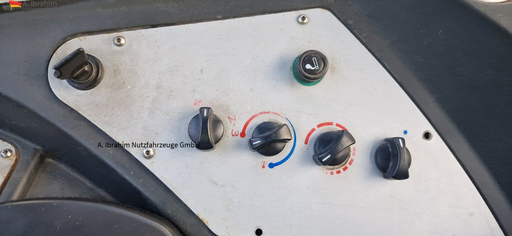 JCB 436Z Hochkippschaufel Wandler neu, Ölpumpe neu - Chargeuse sur pneus: photos 4 JCB 436Z Hochkippschaufel Wandler neu, Ölpumpe neu - Chargeuse sur pneus: photos 4