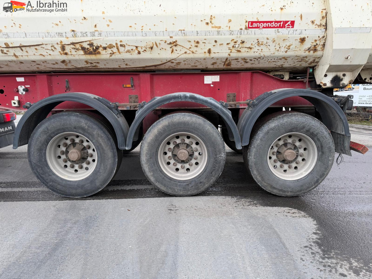 Langendorf SKS-HS 24/30 Hardox | Stahlmulde | 26m³ | Scheibenbremse | Lift-Achse - Semi-remorque benne: photos 2 Langendorf SKS-HS 24/30 Hardox | Stahlmulde | 26m³ | Scheibenbremse | Lift-Achse - Semi-remorque benne: photos 2