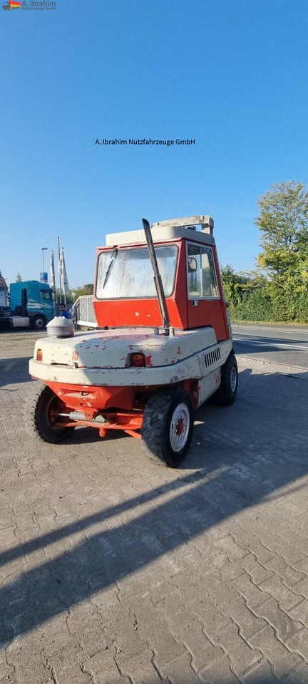 Chariot élévateur diesel Linde H 70, 7 t Stapler gut: photos 13