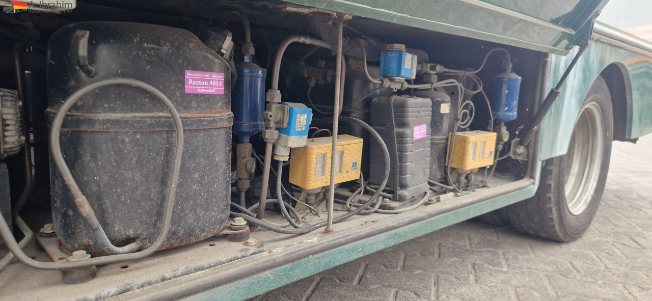 Mercedes-Benz 413 CDI Tiefkühlfächer, autom. Verkaufsklappe Basis ist ok - Utilitaire frigorifique: photos 3 Mercedes-Benz 413 CDI Tiefkühlfächer, autom. Verkaufsklappe Basis ist ok - Utilitaire frigorifique: photos 3