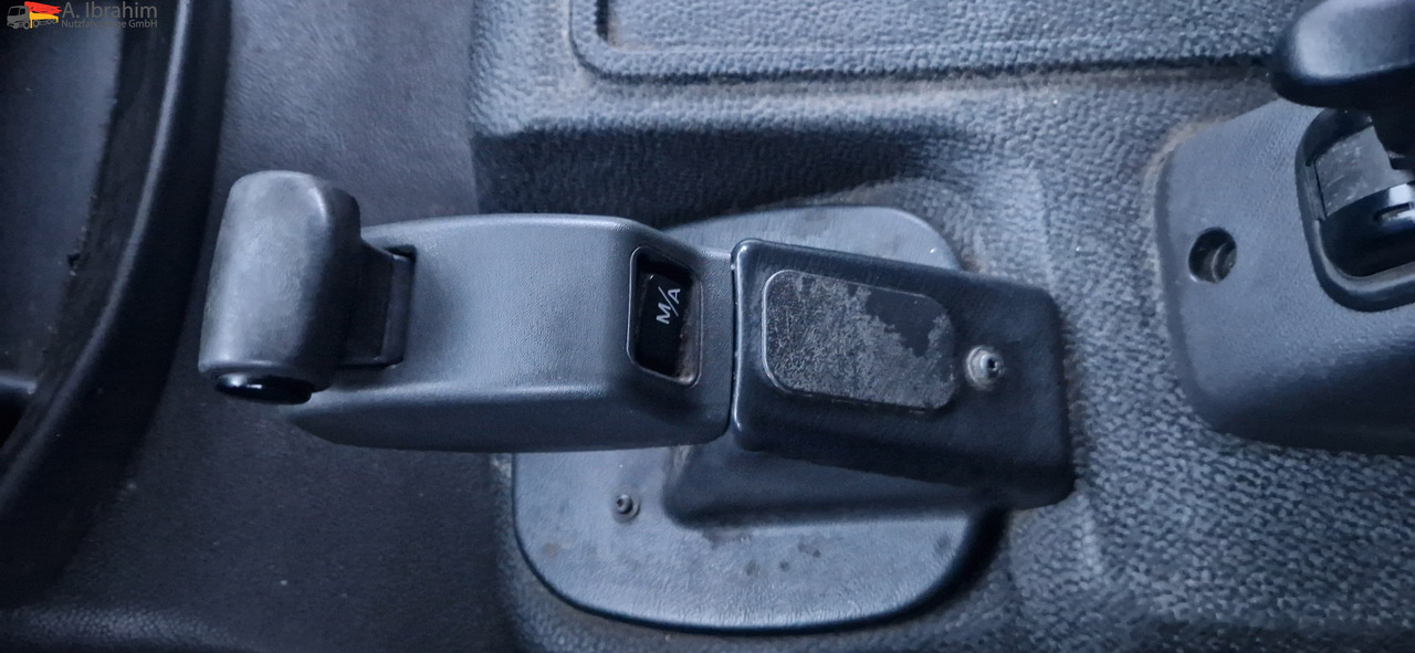 Mercedes-Benz 816 Koffer, LBW - Fourgon grand volume: photos 3 Mercedes-Benz 816 Koffer, LBW - Fourgon grand volume: photos 3