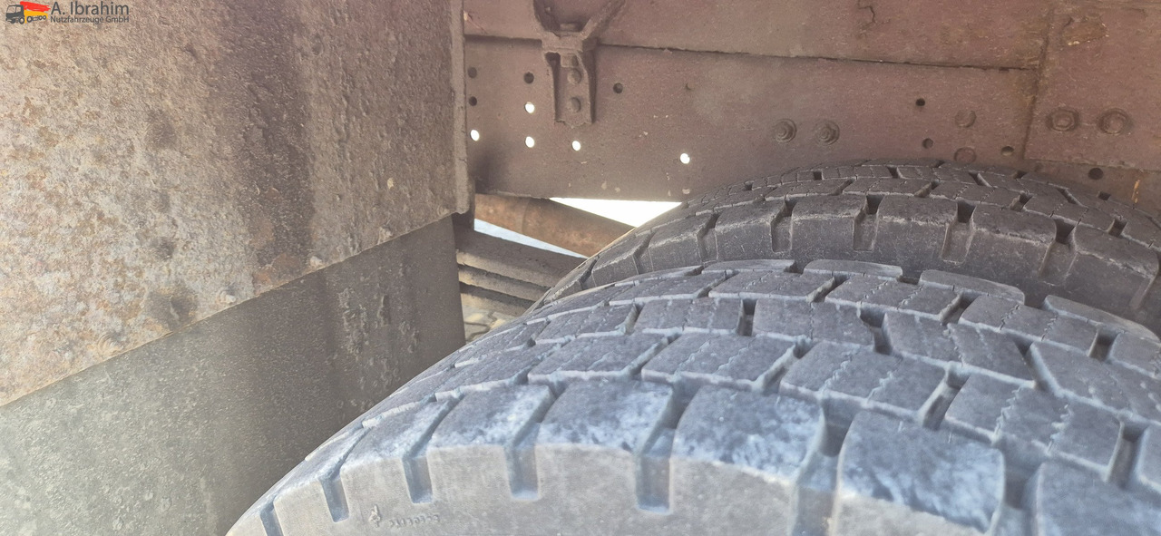 Mercedes-Benz 914 - Remorqueuse: photos 4 Mercedes-Benz 914 - Remorqueuse: photos 4