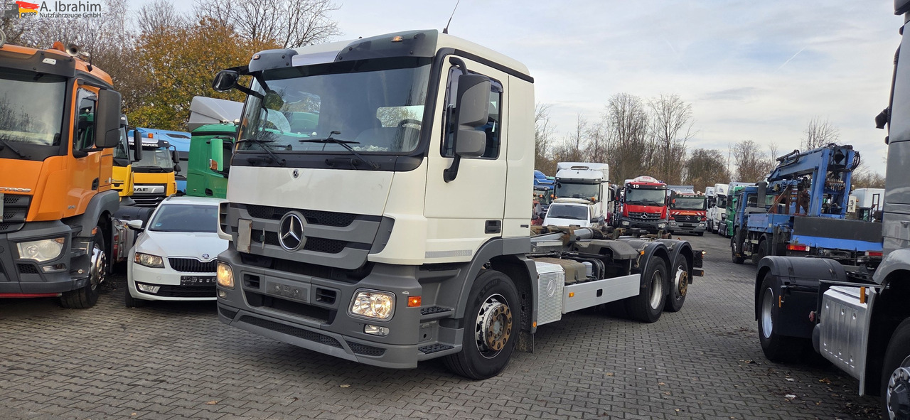 Mercedes-Benz DB 2541 Meiller RK 20.70 Lift-Lenkachse | 6x2 | mp3 - Camion ampliroll: photos 1 Mercedes-Benz DB 2541 Meiller RK 20.70 Lift-Lenkachse | 6x2 | mp3 - Camion ampliroll: photos 1