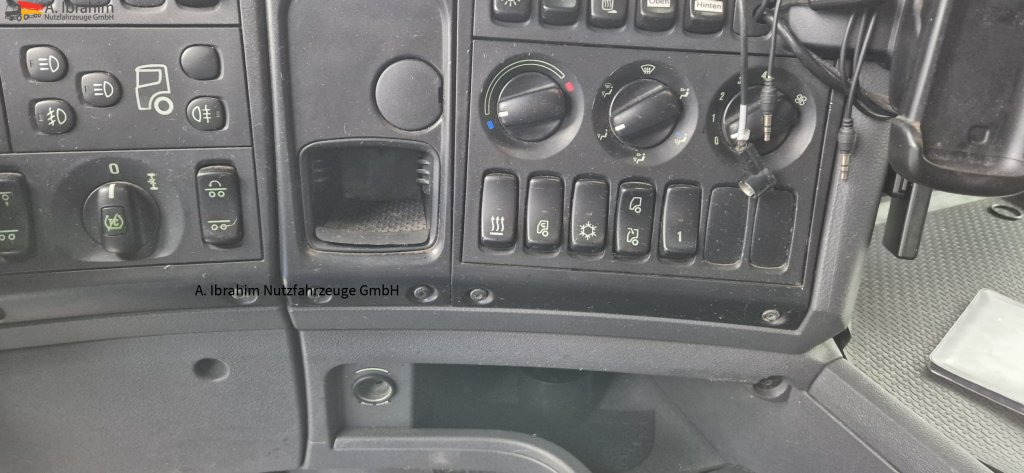 Scania G 420 6x2 Abroller Lift-Lenkachse VDL Haken - Camion ampliroll: photos 2 Scania G 420 6x2 Abroller Lift-Lenkachse VDL Haken - Camion ampliroll: photos 2